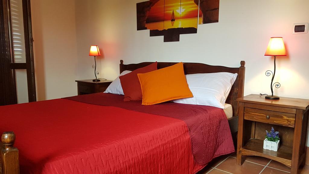 B&B Casale Siciliano Di Miryam Tiralongo Avola Luaran gambar