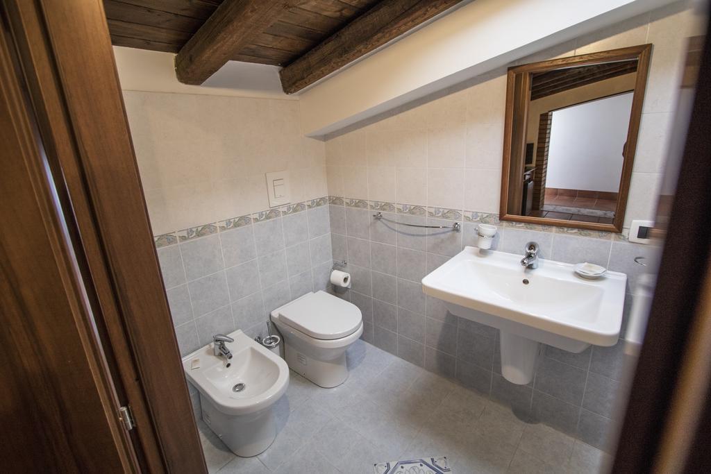 B&B Casale Siciliano Di Miryam Tiralongo Avola Luaran gambar