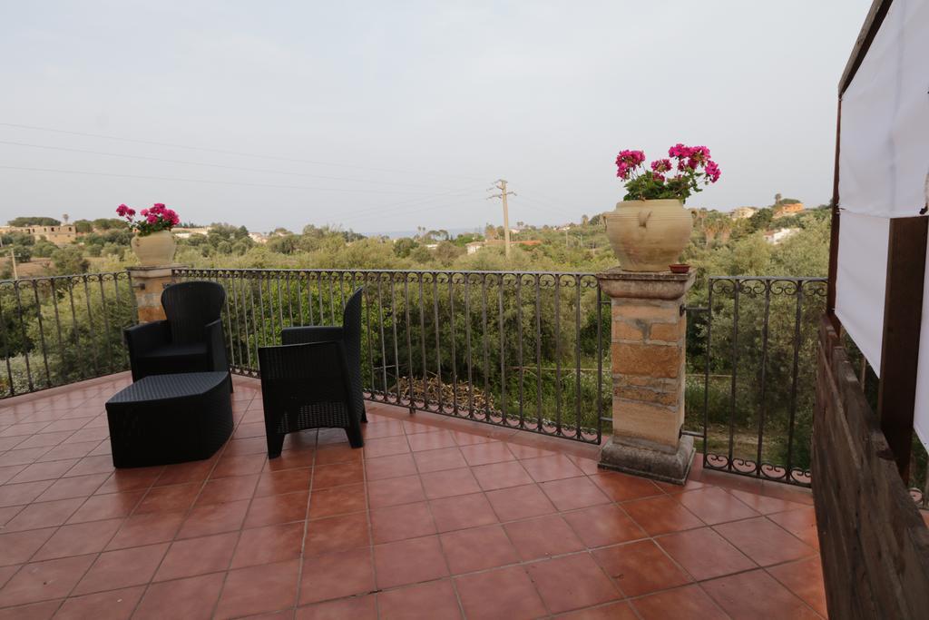 B&B Casale Siciliano Di Miryam Tiralongo Avola Luaran gambar