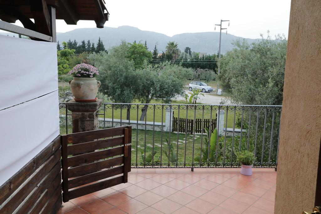 B&B Casale Siciliano Di Miryam Tiralongo Avola Luaran gambar